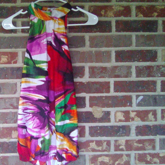 💛💛Judy knapp halter blouse - Picture 2 of 4